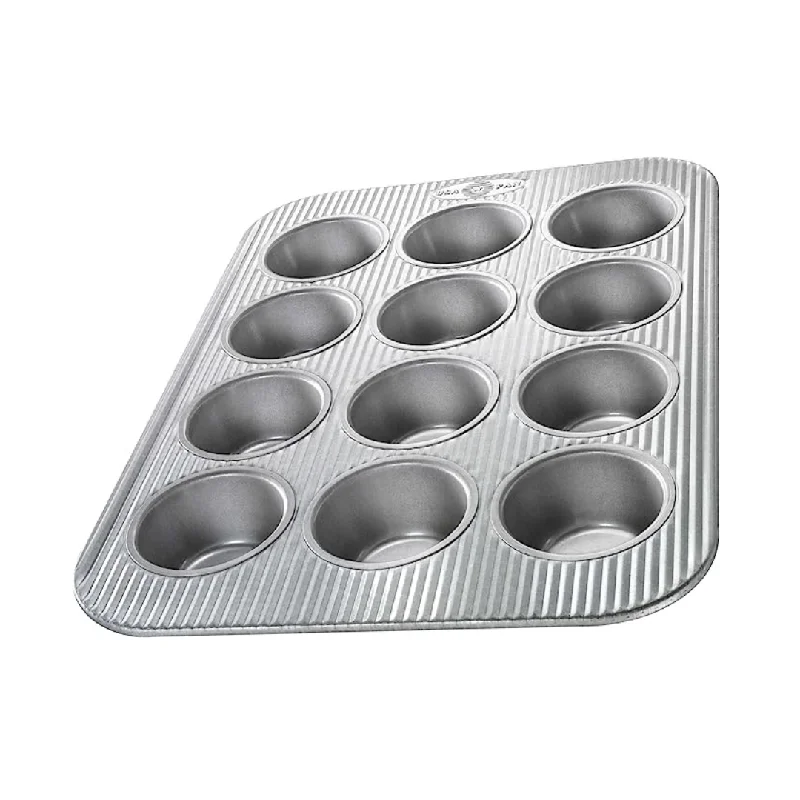 USA Pan Bakeware 12-Well Muffin Pan